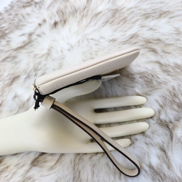 NWT Coach x Peanuts Corner Zip Wristlet CBP29 IMCAH Snoopy - Picture 7 of 10